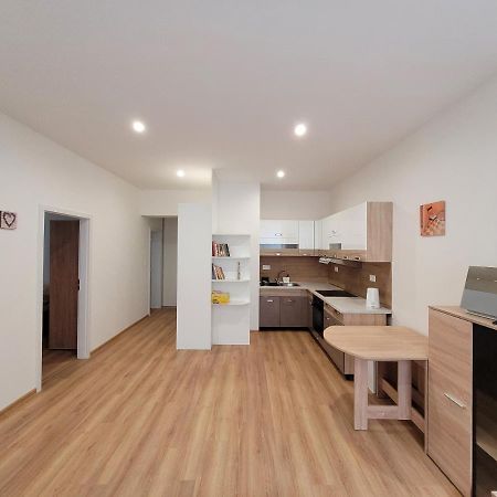 Apartman Tailor Liptovský Mikuláš Exteriör bild